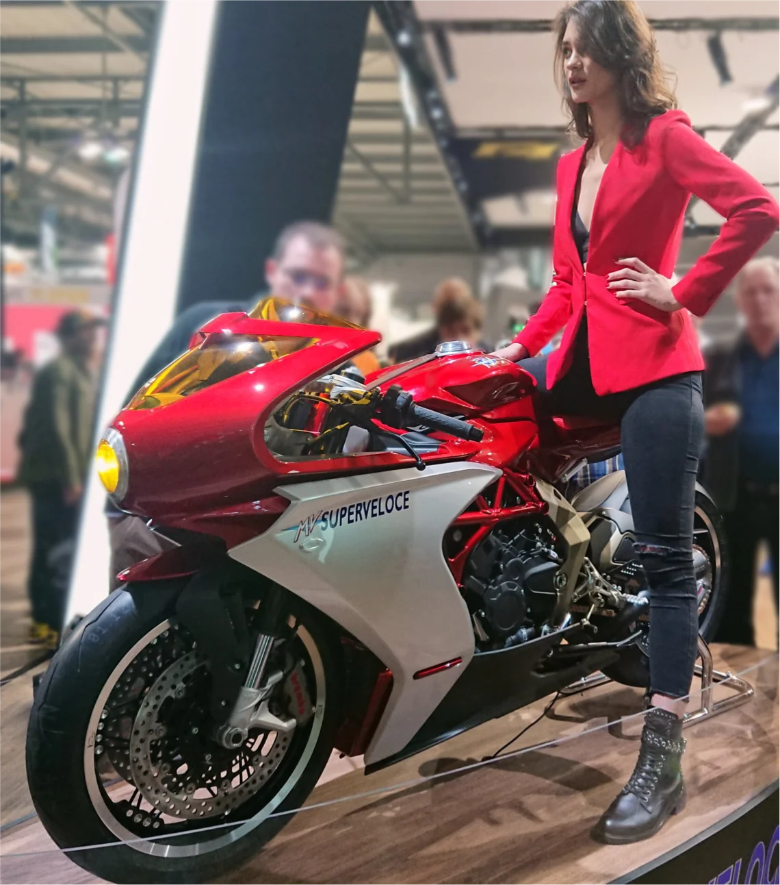 eicma 2018 MV Agusta Superveloce 800