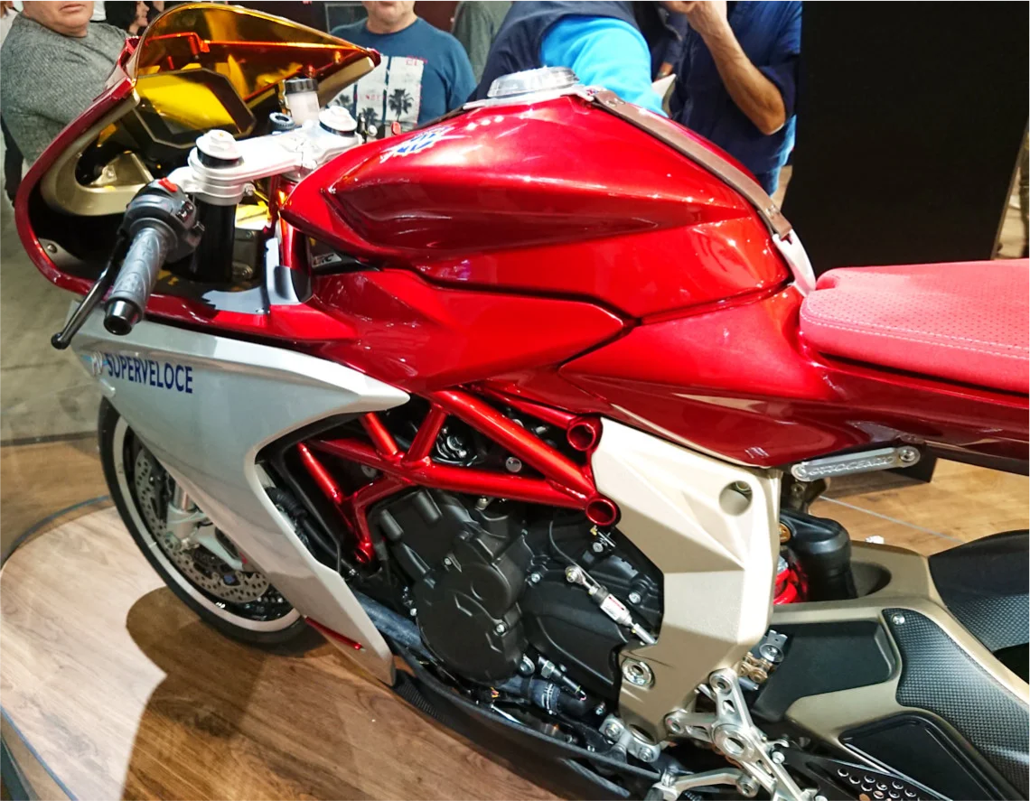 eicma 2018 MV Agusta Superveloce 800