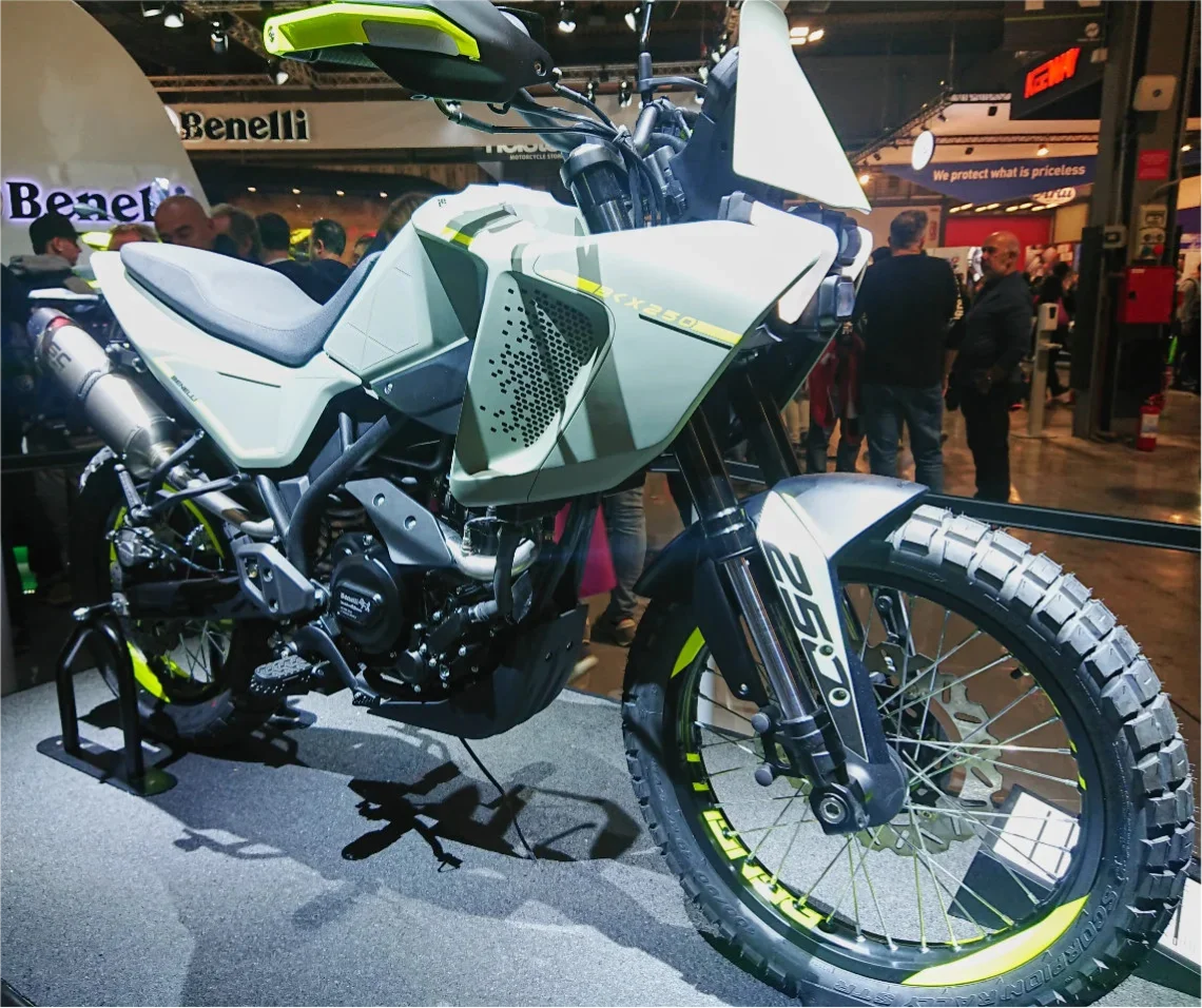 Benelli BKX 250