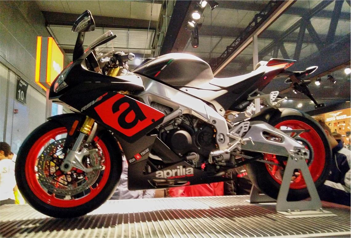 Eicma 2016 Aprilia