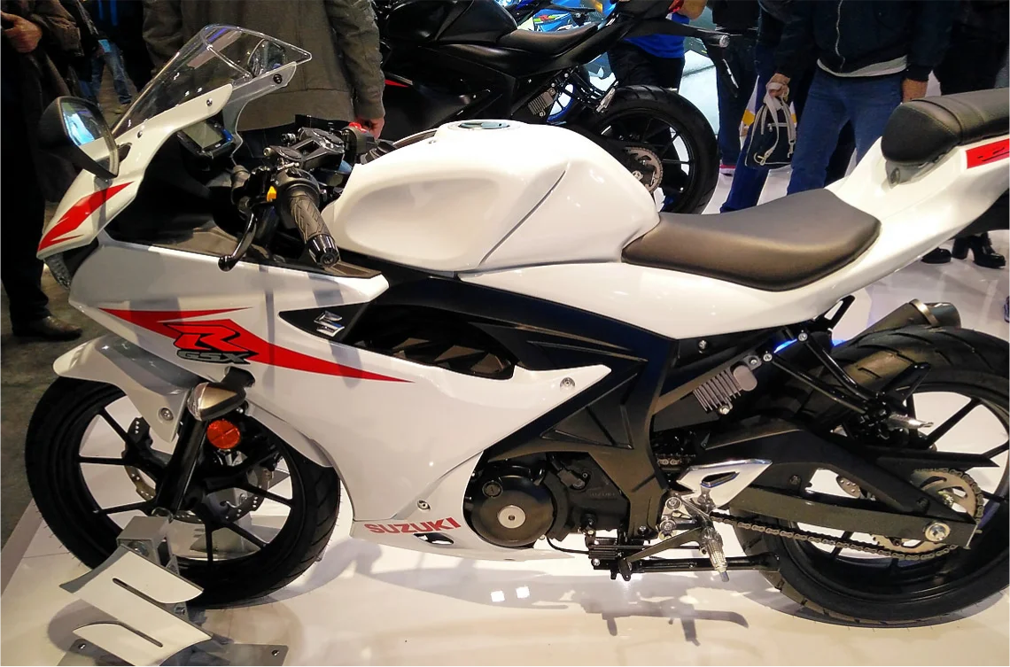 Eicma 2016 Suzuki