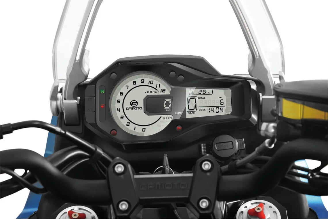 CF Moto 650MT