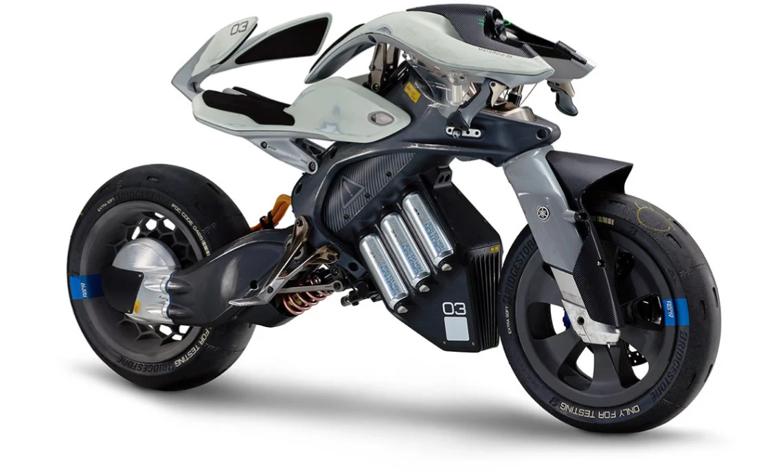 yamaha motoroid an autonomous motorcycle
