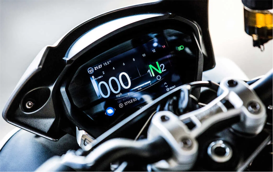 triumph street triple dashboard