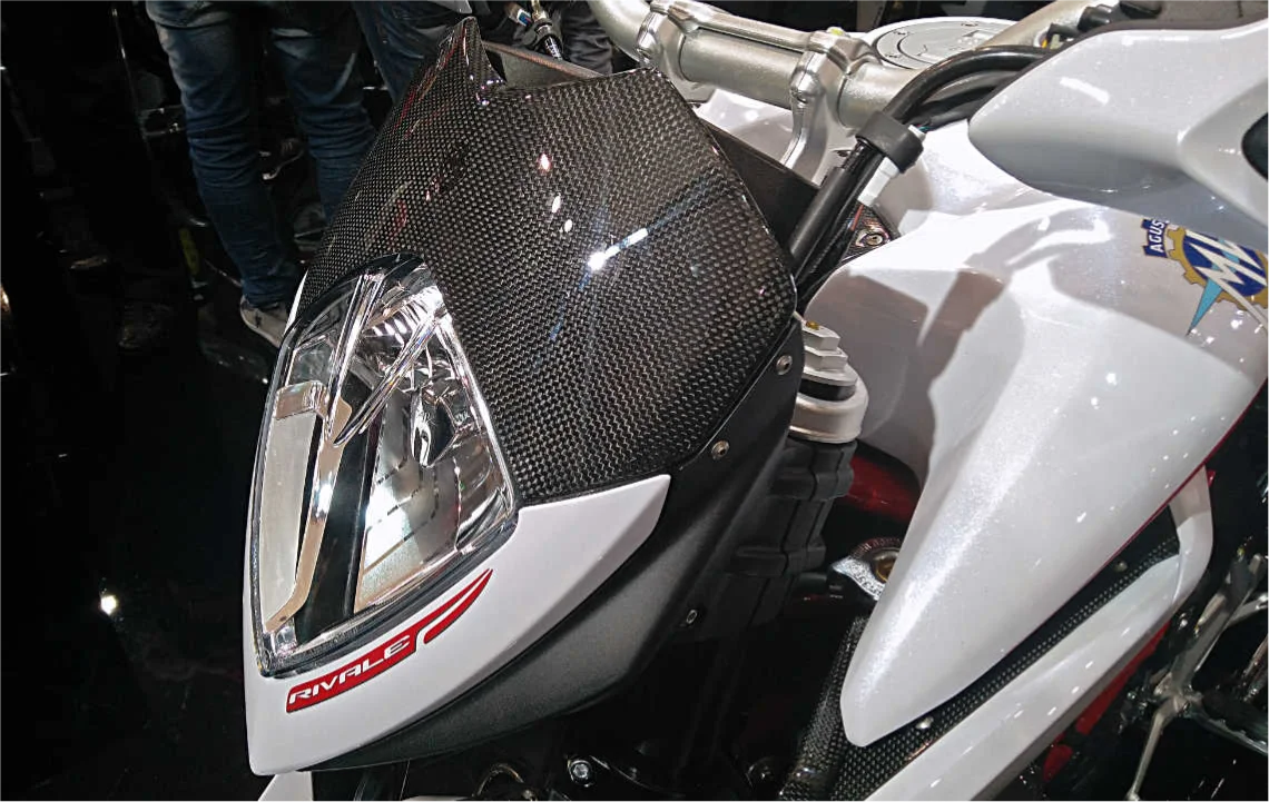 mv agusta rivale carbon look